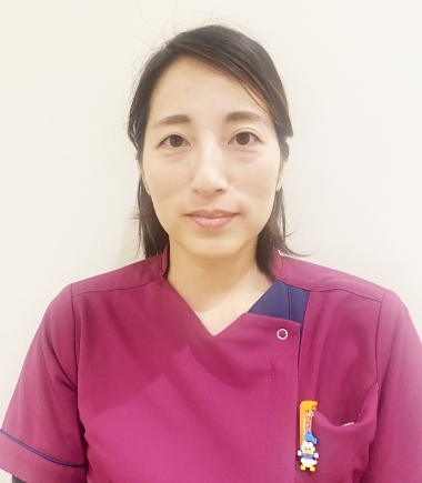 形成外科医師 金本 侑子